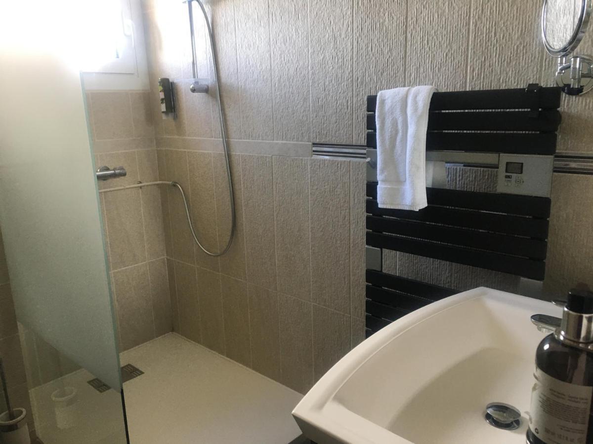 Logis Hotel Restaurant Spa Les Balcons De L'Esperance Limeuil Экстерьер фото