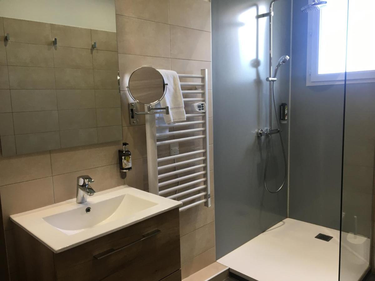 Logis Hotel Restaurant Spa Les Balcons De L'Esperance Limeuil Экстерьер фото